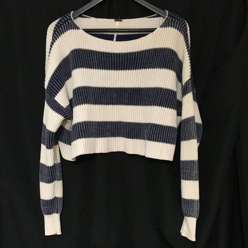 Free People cropped sweater |  off the shoulder sweater